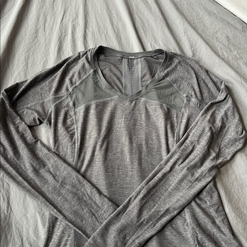 lululemon athletica Gray Long Sleeve Top
